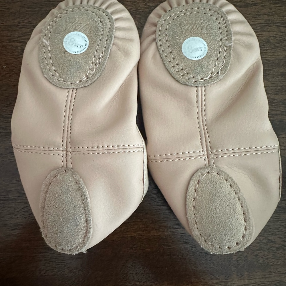 Brand new ballet shoes in toddler girls size 8